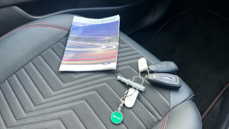 Ford Puma 1.0 EcoBoost Hybrid mHEV 155 ST-Line X 5dr Petrol Hatchback